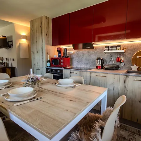 Apartment Le Reve D'emilie - Family House