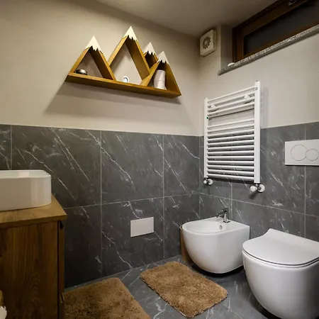 Apartment Le Reve D'emilie - Family House Valtournenche